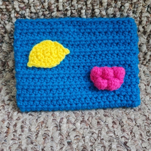 Blue Raspberry Lemon Crocheted Bag - Picture 5 of 12